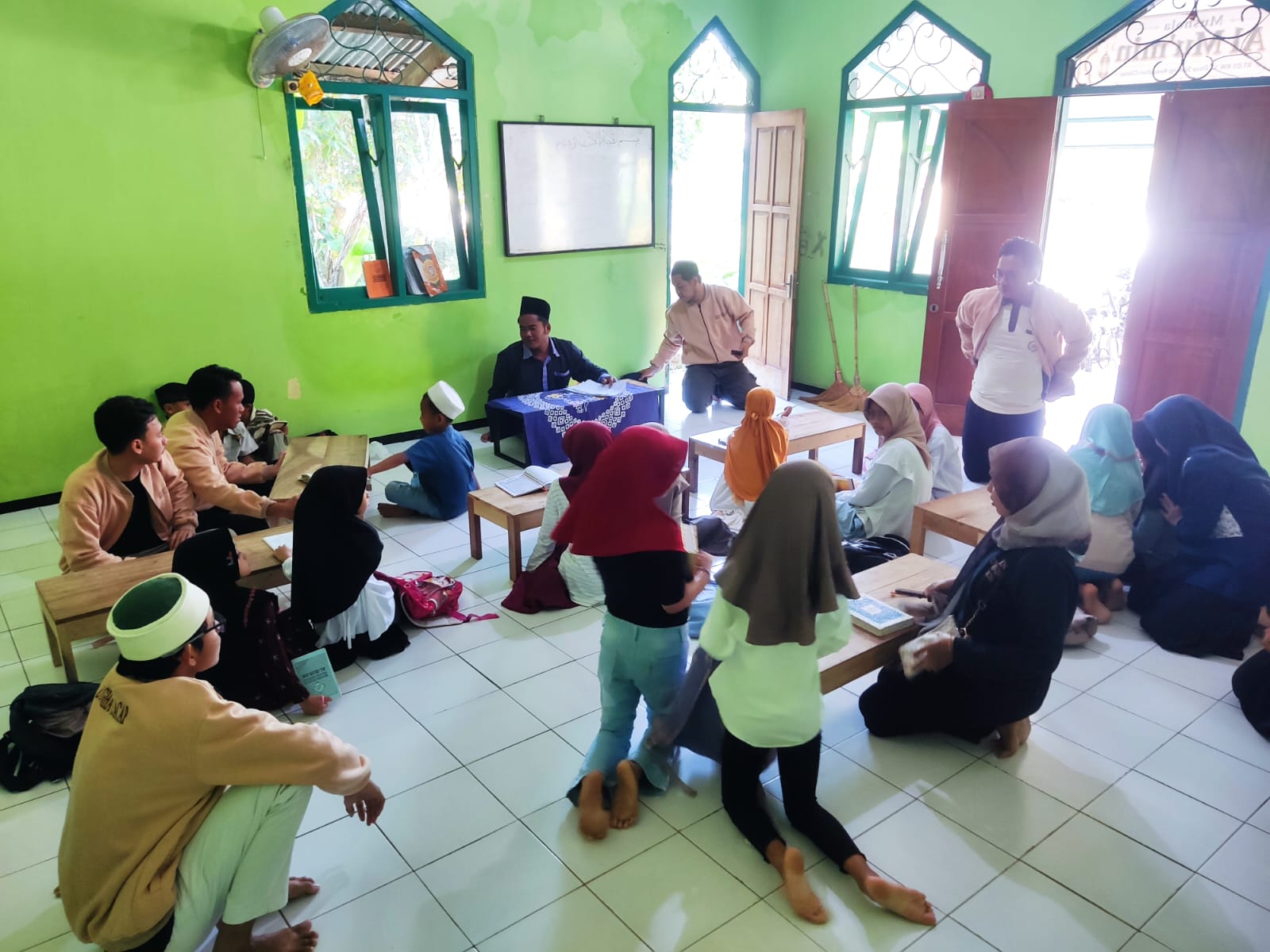 Agenda Rapat Pengurus Mushola Al Mu'min